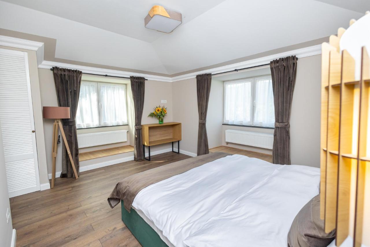 B59 Boutique Hotel Câmpulung Moldovenesc Eksteriør bilde